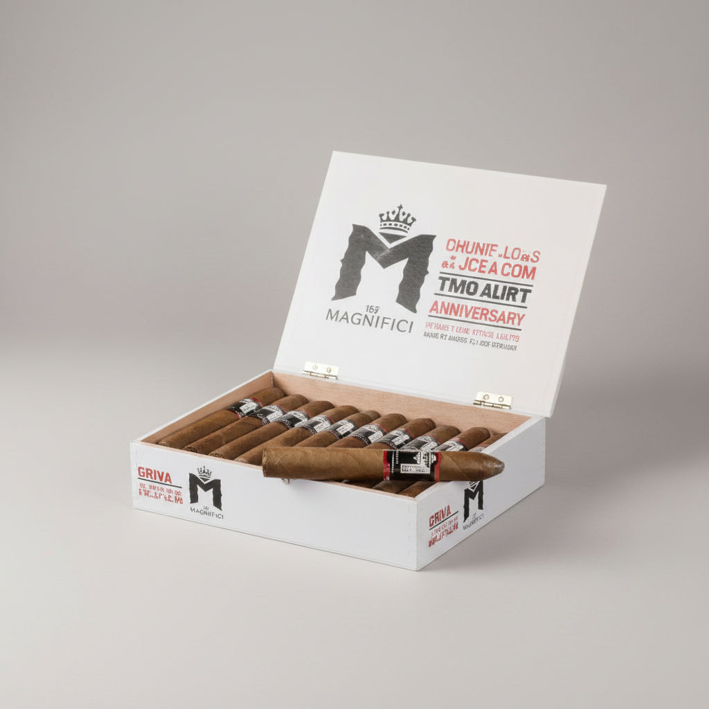 M by Macanudo, Toro