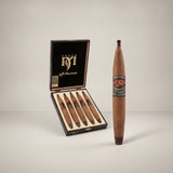 La Flor Dominicana TCFKA M