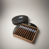 La Flor Dominicana, La Nox, Toro Maduro