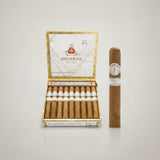 Montecristo White, Toro