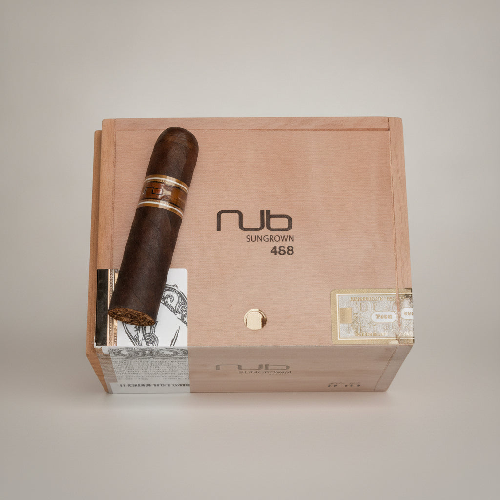 Nub by Oliva, Maduro
